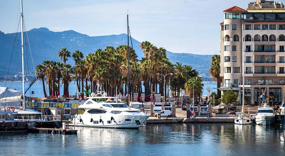 Mise à disposition de chauffeur VTC à Cannes