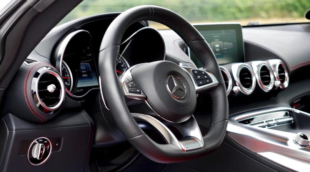 Mise à disposition de chauffeur VTC à Cannes