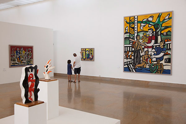 VTC pour visiter le musée Fernand Leger
